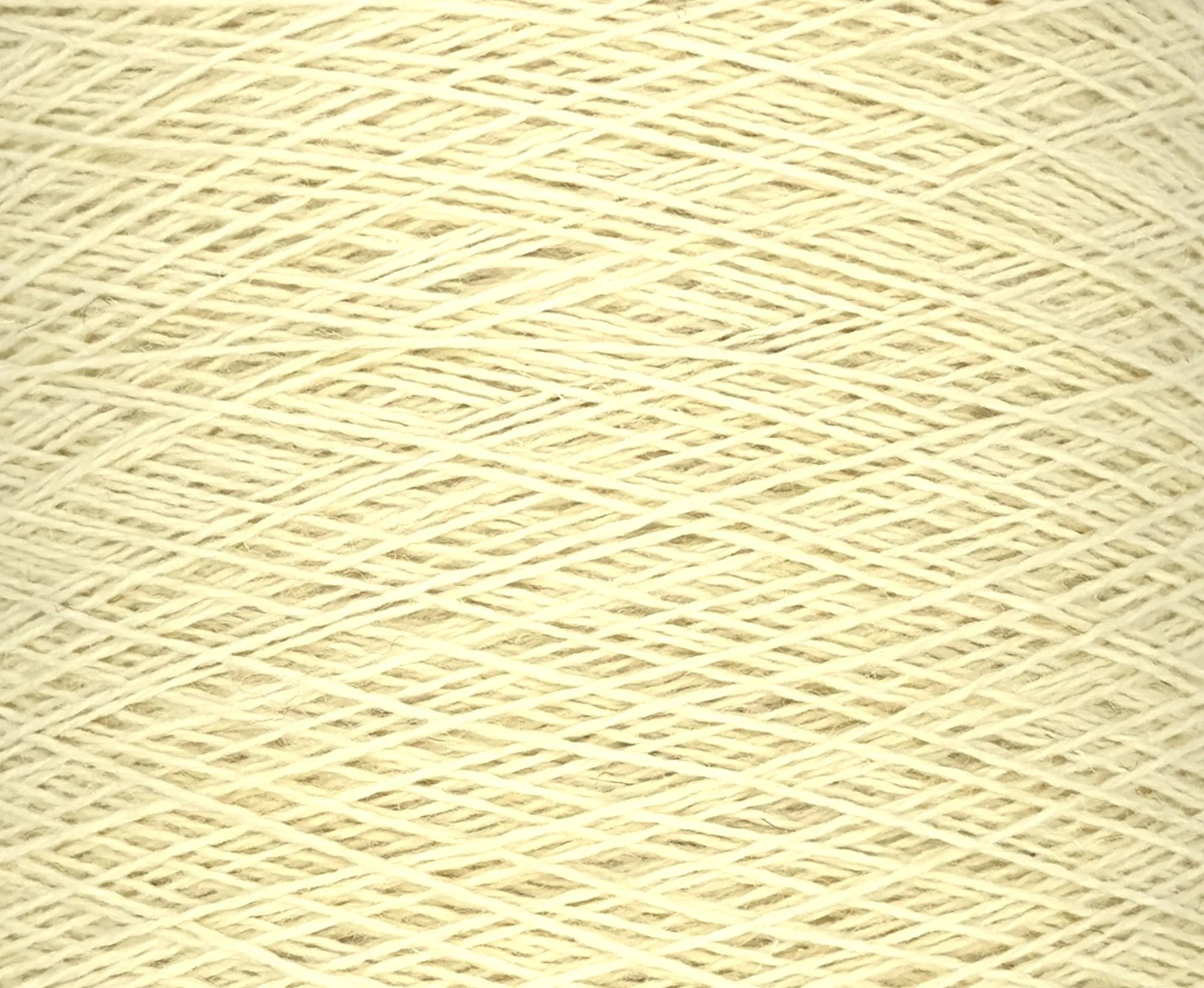 Lilium 4 Ply Machine Knitting Yarn